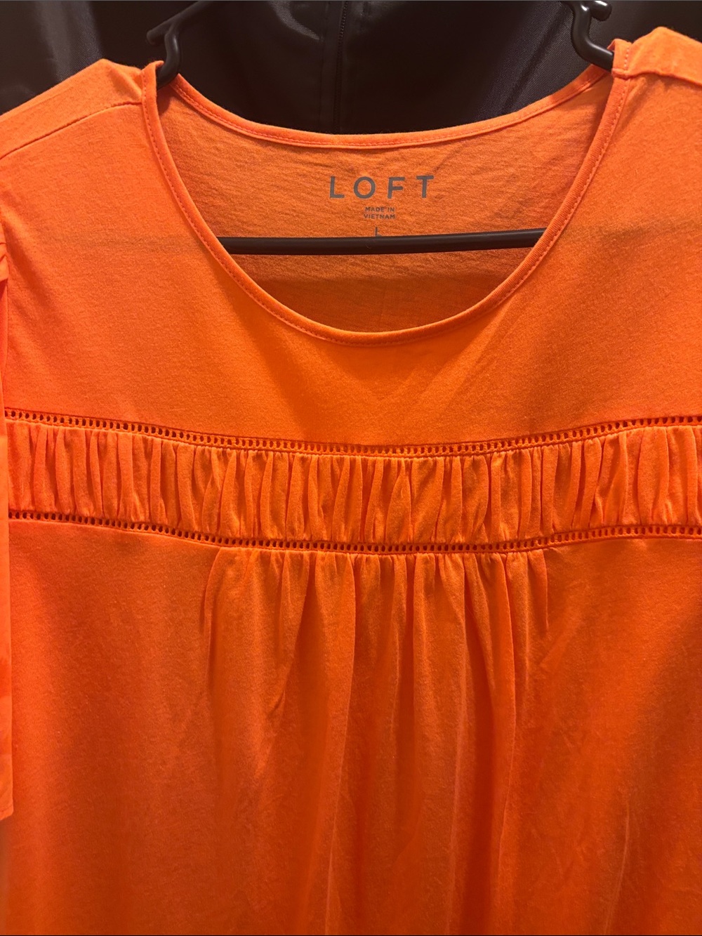 LOFT Orange Short Sleeve Gathered Yoke Tee - Picture 2 of 3